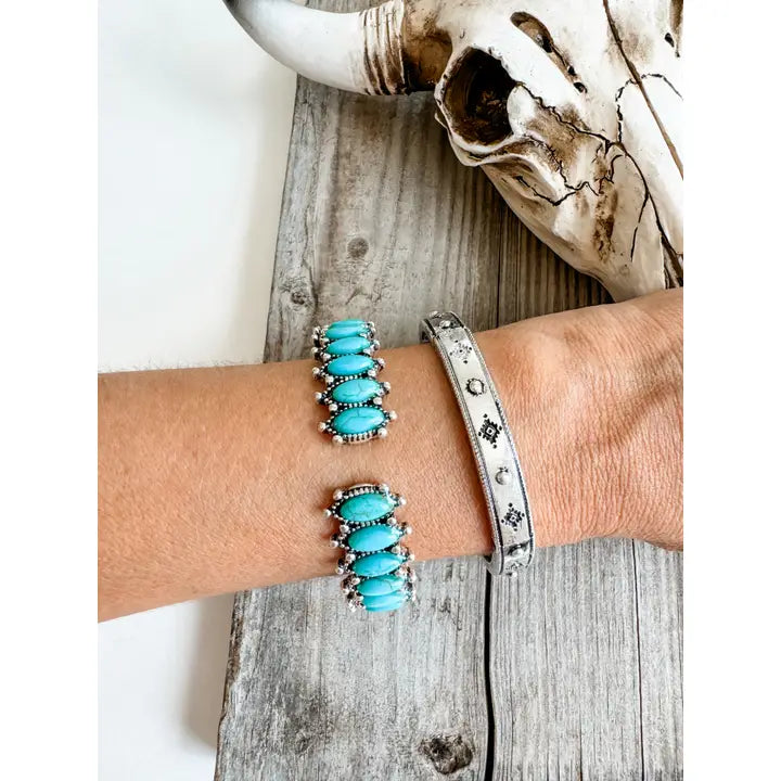 Western Oval Stone Hinge Bangle Bracelet