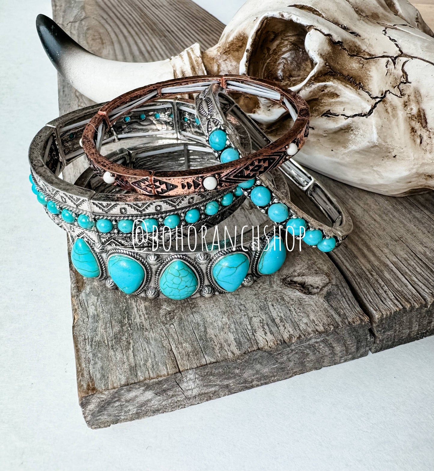 Western Texture with Bead Stretch Bracelet