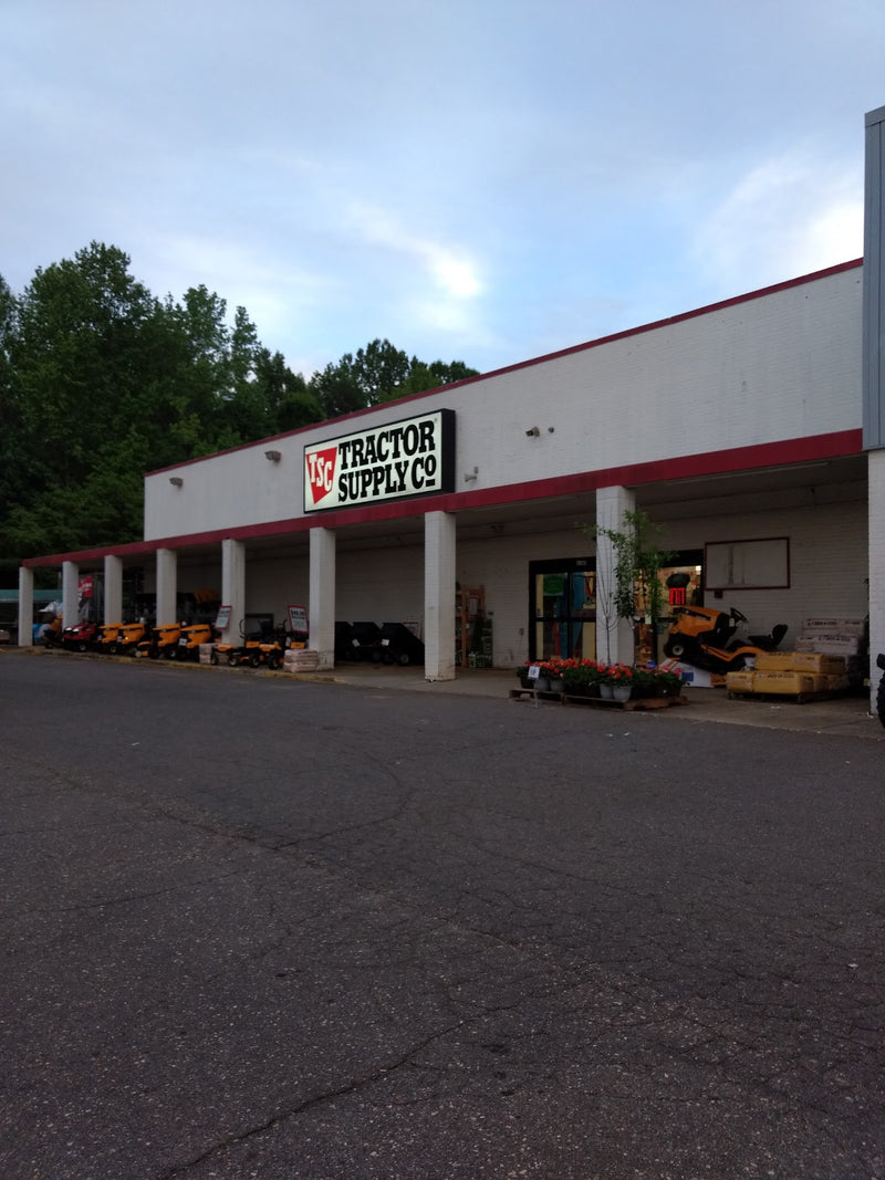 Pop-Up at Tractor Supply – York